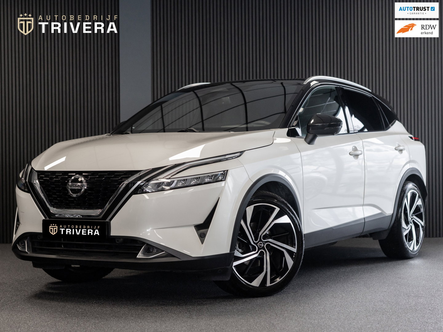 Nissan QASHQAI 1.3 MHEV X-TRONIC TEKNA PLUS 4WD l SoH 95% l CAM 360° l LEDER l PANO l 1ste eig.l AUT l Dealer onderh.l BTW Auto