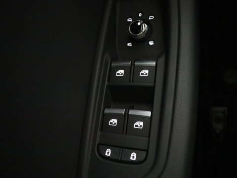 Audi A4 Limousine 35 TFSI S edition Competition | Cruise Controle | Apple Carplay | Navigatie | Sportstoelen | Spiegelpakket | Digitaal dashboard