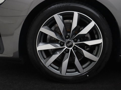 Audi A4 Limousine 35 TFSI S edition Competition | Cruise Controle | Apple Carplay | Navigatie | Sportstoelen | Spiegelpakket | Digitaal dashboard