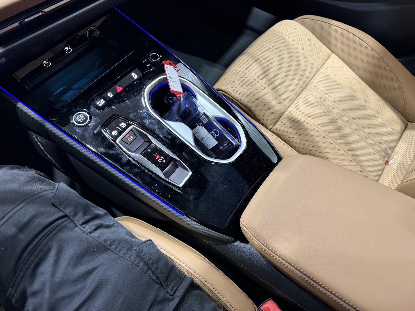 Audi A6 Pro Line Competition Quattro | Sportstoelen Plus | Luchtvering | Passenger Display | Massage+Ventilatie | 20 Inch
