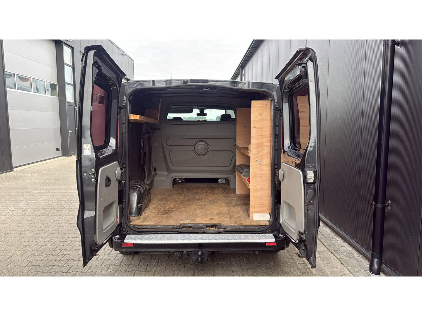 Opel Vivaro 2.0 CDTI L2H1 DC 1e eig. dubbel cabine zwart lang L2