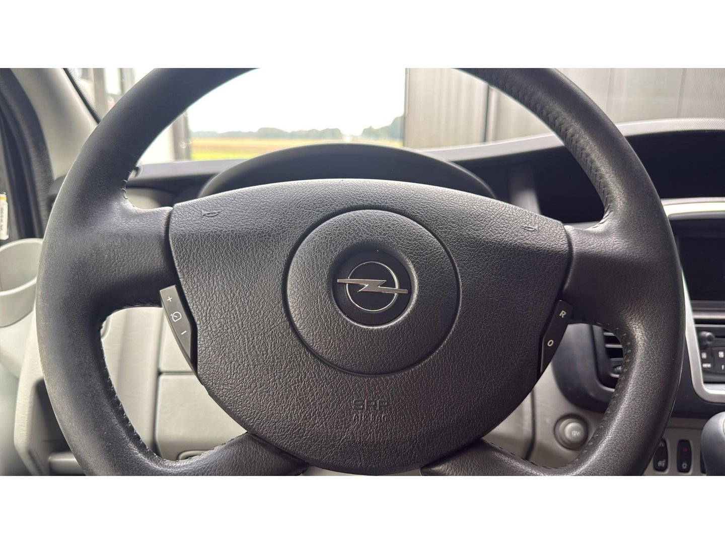 Opel Vivaro 2.0 CDTI L2H1 DC 1e eig. dubbel cabine zwart lang L2