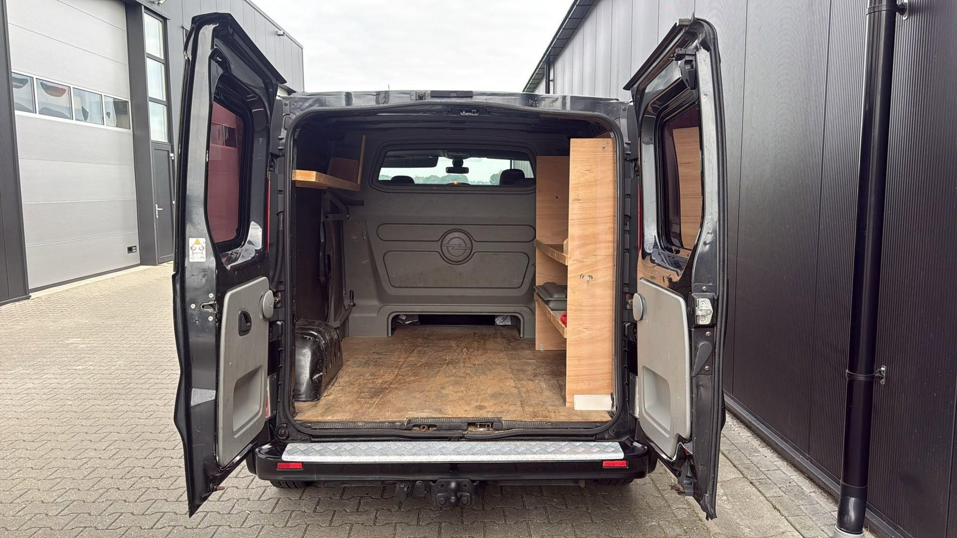 Opel Vivaro 2.0 CDTI L2H1 DC 1e eig. dubbel cabine zwart lang L2