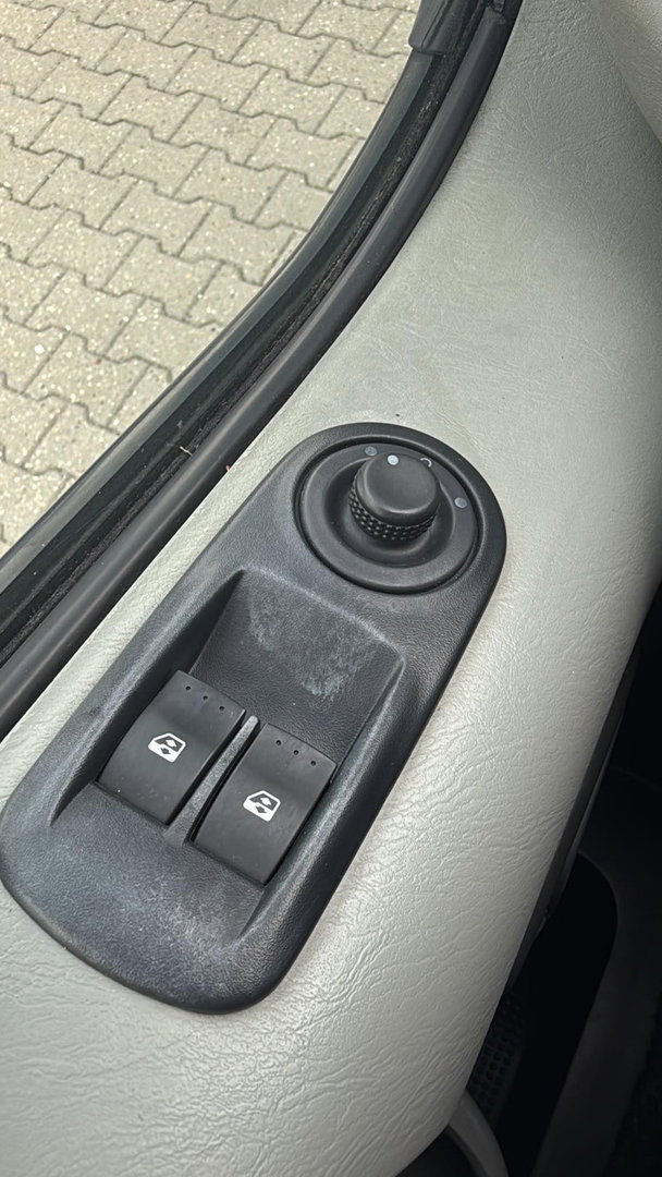 Opel Vivaro 2.0 CDTI L2H1 DC 1e eig. dubbel cabine zwart lang L2