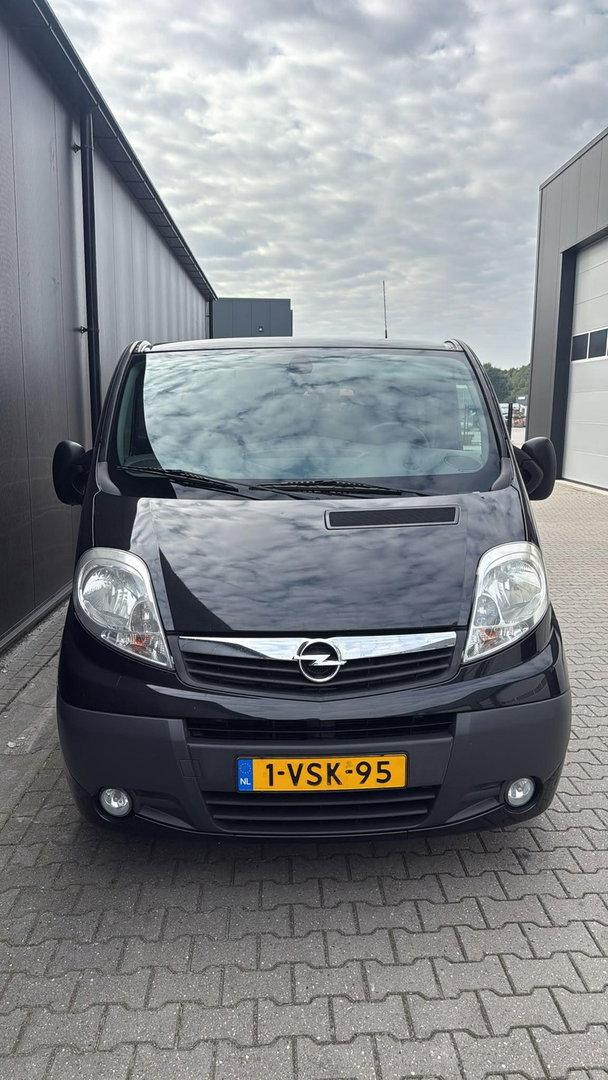 Opel Vivaro 2.0 CDTI L2H1 DC 1e eig. dubbel cabine zwart lang L2
