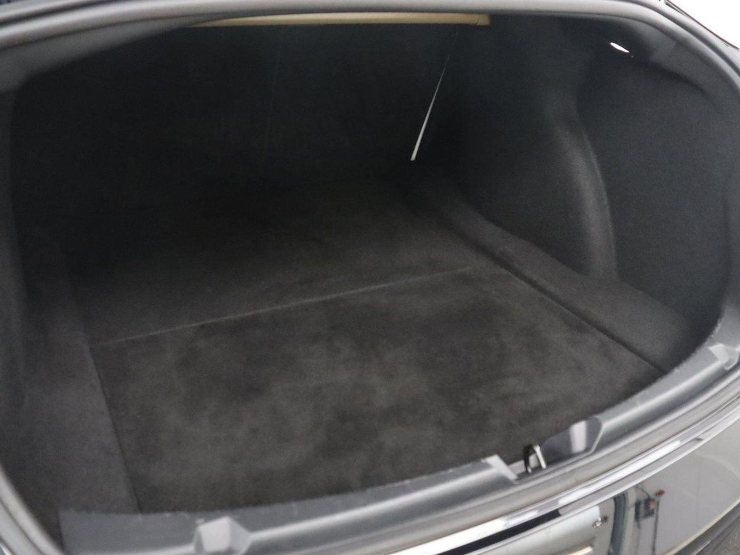 Tesla Model 3 Standard RWD Plus 60 kWh | SOH 91,8 % | Panoramadak | Lederen bekleding | Stoelverwarming | Stuurwielverwarming