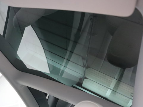 Tesla Model 3 Standard RWD Plus 60 kWh | SOH 91,8 % | Panoramadak | Lederen bekleding | Stoelverwarming | Stuurwielverwarming