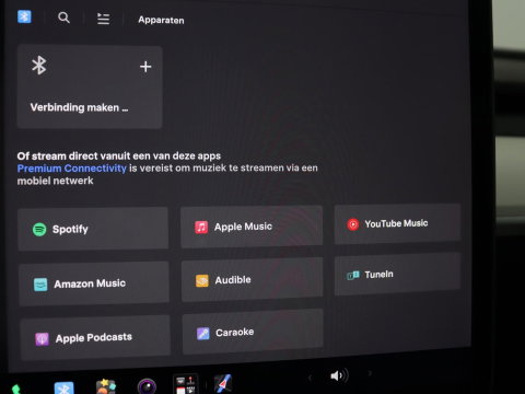 Tesla Model 3 Standard RWD Plus 60 kWh | SOH 91,8 % | Panoramadak | Lederen bekleding | Stoelverwarming | Stuurwielverwarming