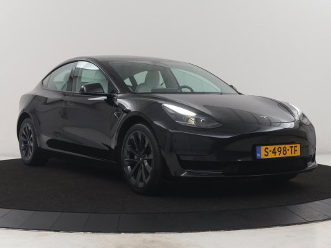 Tesla Model 3 Standard RWD Plus 60 kWh | SOH 91,8 % | Panoramadak | Lederen bekleding | Stoelverwarming | Stuurwielverwarming