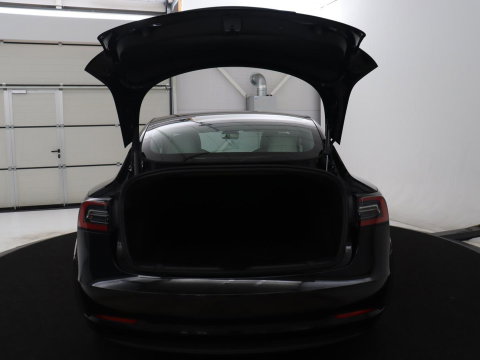Tesla Model 3 Standard RWD Plus 60 kWh | SOH 91,8 % | Panoramadak | Lederen bekleding | Stoelverwarming | Stuurwielverwarming