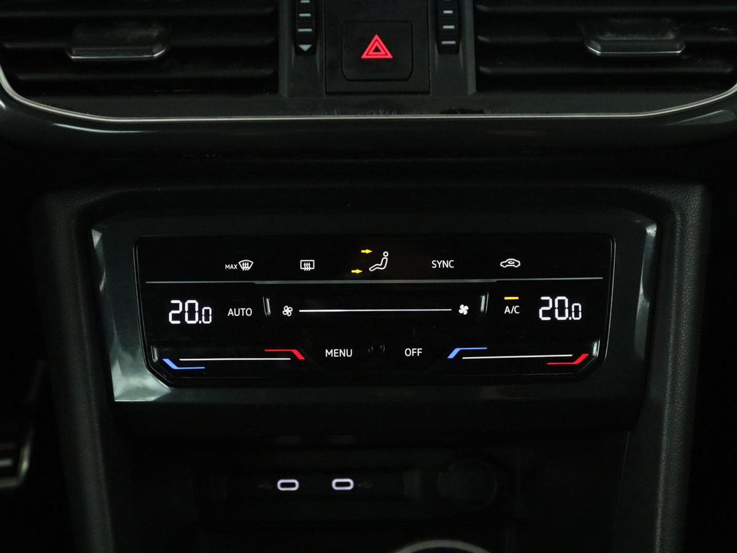 SEAT Tarraco 1.5 TSI FR Business Intense | Trekhaak | Camera | LED | Apple Carplay | Beats Audio |