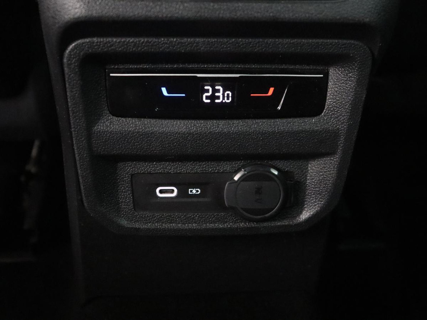 SEAT Tarraco 1.5 TSI FR Business Intense | Trekhaak | Camera | LED | Apple Carplay | Beats Audio |
