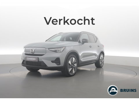 Volvo XC40 Recharge Twin Plus 82 kWh | 535 WLTP | Trekhaak | Stoel + stuurverwarming |