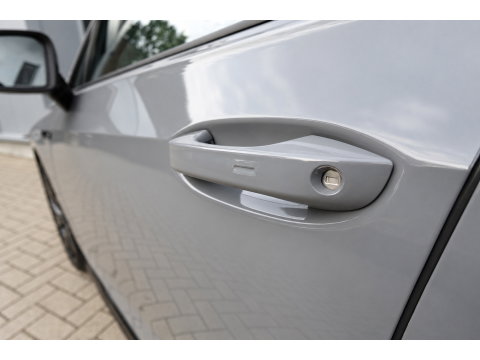 Volkswagen Golf 2.0 TSI R-LINE PANO MATRIX H&K VOL