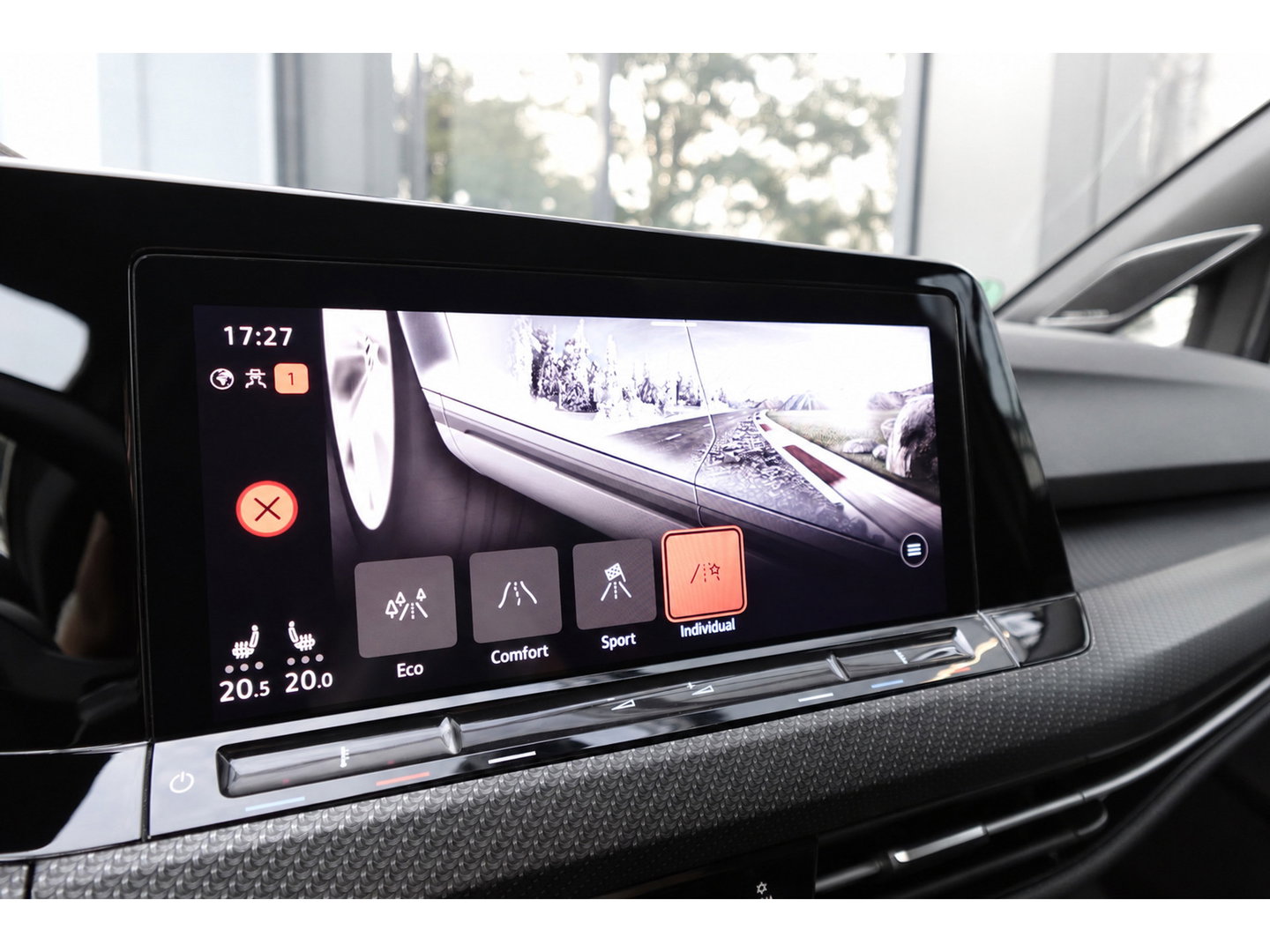 Volkswagen Golf 2.0 TSI R-LINE PANO MATRIX H&K VOL