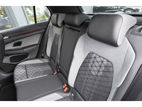 Volkswagen Golf 2.0 TSI R-LINE PANO MATRIX H&K VOL