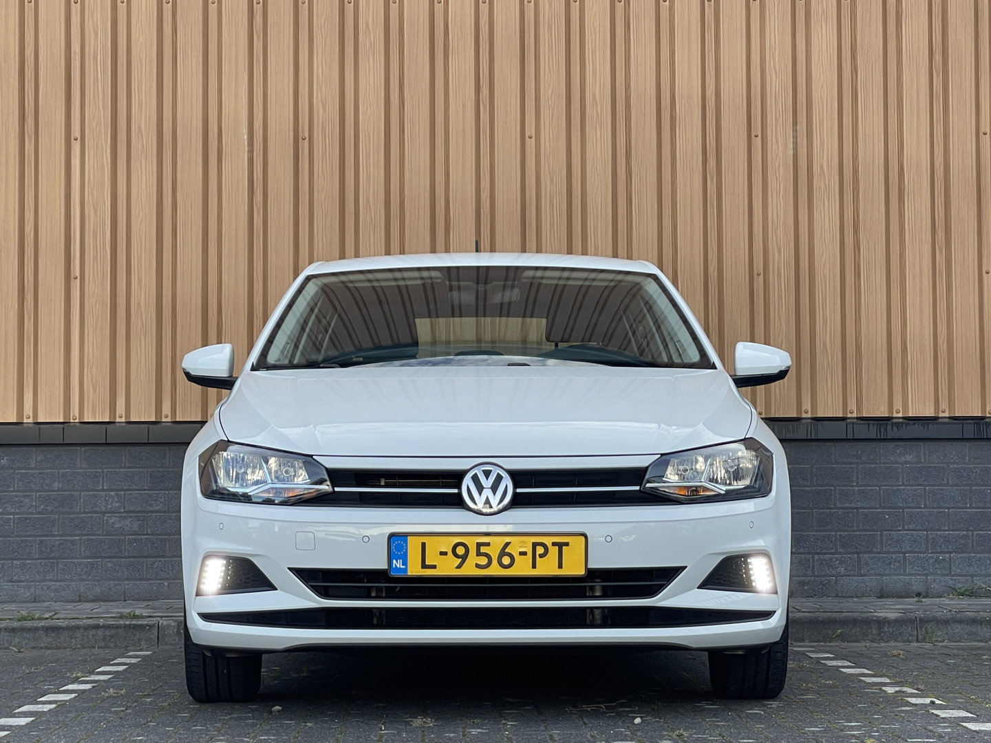 Volkswagen Polo 1.0 TSI Highline | Apple Carplay | Android Auto | Airconditioning | Lichtmetaal 15'' | Start & Stop |