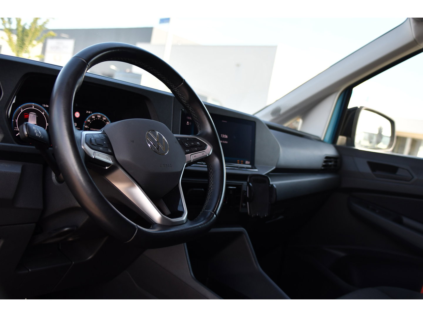 Volkswagen Caddy Cargo Maxi 2.0 TDI PB Edition Virtual, Cruise, Camera, Carplay, 122pk, Automaat, multimedia, Clima, LED, Trekhaak, Uniek!