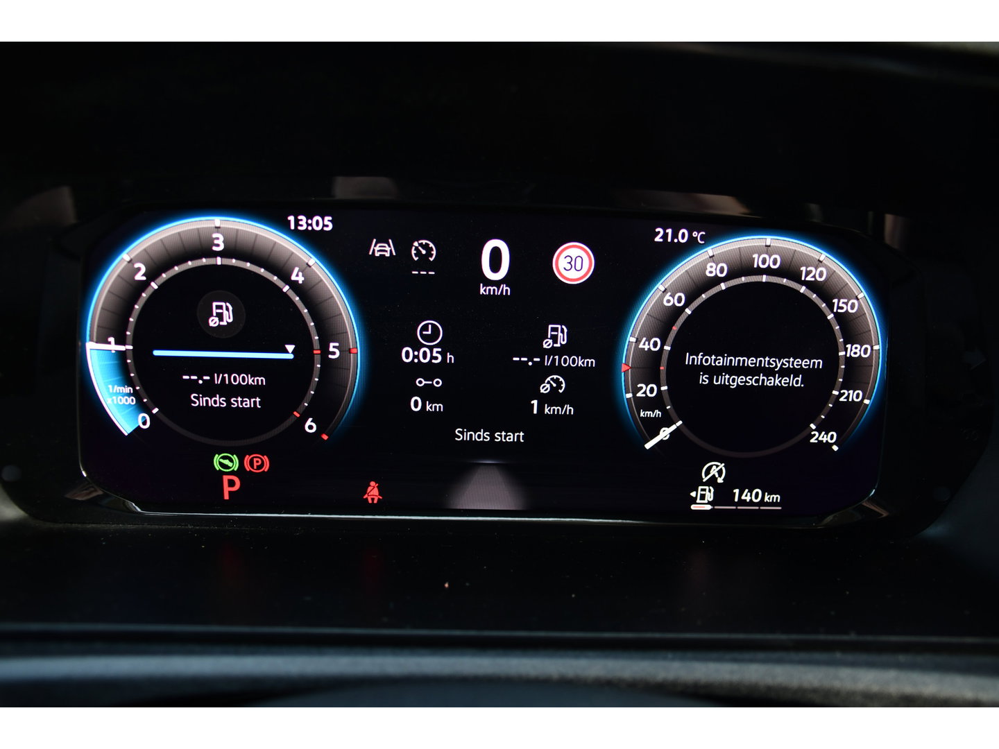 Volkswagen Caddy Cargo Maxi 2.0 TDI PB Edition Virtual, Cruise, Camera, Carplay, 122pk, Automaat, multimedia, Clima, LED, Trekhaak, Uniek!