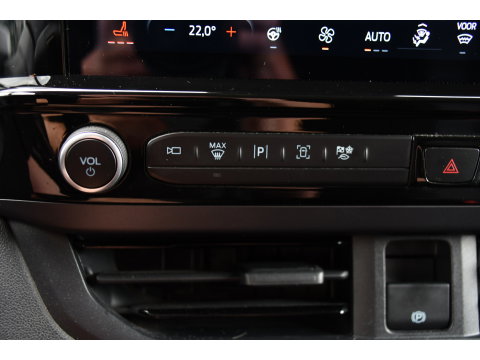 Ford Transit Custom 320 2.0 TDCI L2H1 Sport DC 360 Camera, Adaptieve Cruise, Carplay, LED, 170pk, Elektrische stoel, Stuurverwarming, Stoelverwarming, Sensoren, Uniek!
