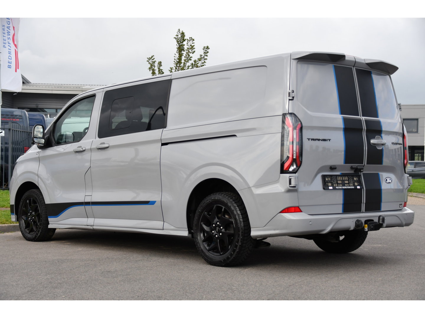 Ford Transit Custom 320 2.0 TDCI L2H1 Sport DC 360 Camera, Adaptieve Cruise, Carplay, LED, 170pk, Elektrische stoel, Stuurverwarming, Stoelverwarming, Sensoren, Uniek!