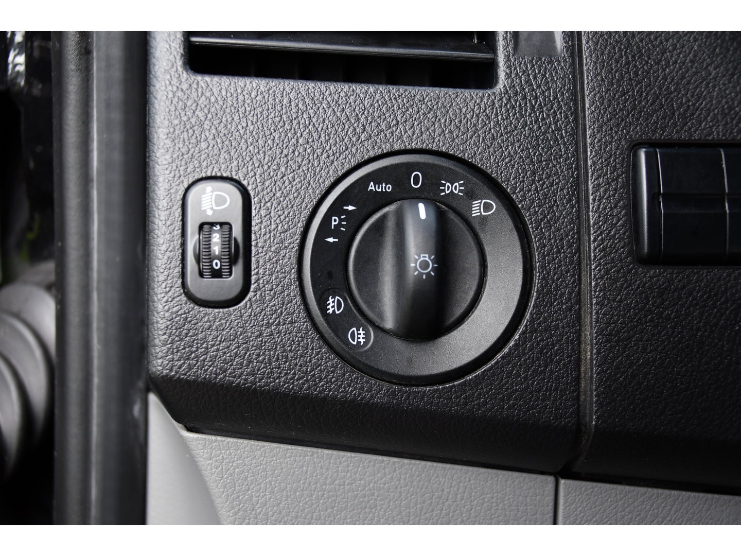 Mercedes-Benz Sprinter 316 2.2 L2H2 Black Edition Euro 6, 3500kg Trekhaak, 2 x Schuifdeur, Camera, Cruise, 164pk, Multimedia, Uniek!