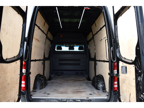 Mercedes-Benz Sprinter 316 2.2 L2H2 Black Edition Euro 6, 3500kg Trekhaak, 2 x Schuifdeur, Camera, Cruise, 164pk, Multimedia, Uniek!