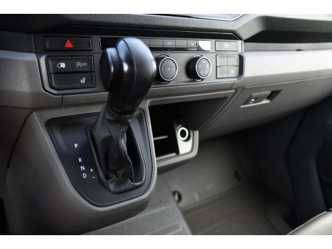 MAN TGE 3.180 35 2.0 L3H3 4x4 PB Edition Camera, Cruise, Carplay, LED, 177pk, Stoelverwarming, Leder, Geveerde stoel, Trekhaak, Automaat, Uniek!