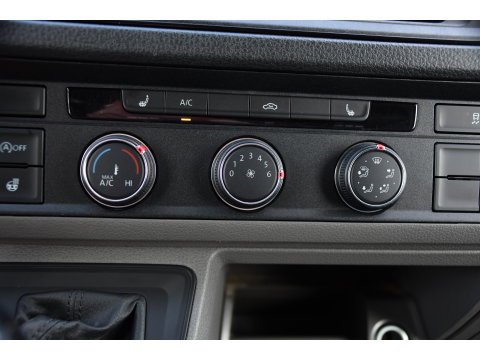 MAN TGE 3.180 35 2.0 L3H3 4x4 PB Edition Camera, Cruise, Carplay, LED, 177pk, Stoelverwarming, Leder, Geveerde stoel, Trekhaak, Automaat, Uniek!