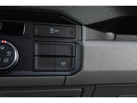 MAN TGE 3.180 35 2.0 L3H3 4x4 PB Edition Camera, Cruise, Carplay, LED, 177pk, Stoelverwarming, Leder, Geveerde stoel, Trekhaak, Automaat, Uniek!