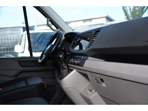 MAN TGE 3.180 35 2.0 L3H3 4x4 PB Edition Camera, Cruise, Carplay, LED, 177pk, Stoelverwarming, Leder, Geveerde stoel, Trekhaak, Automaat, Uniek!