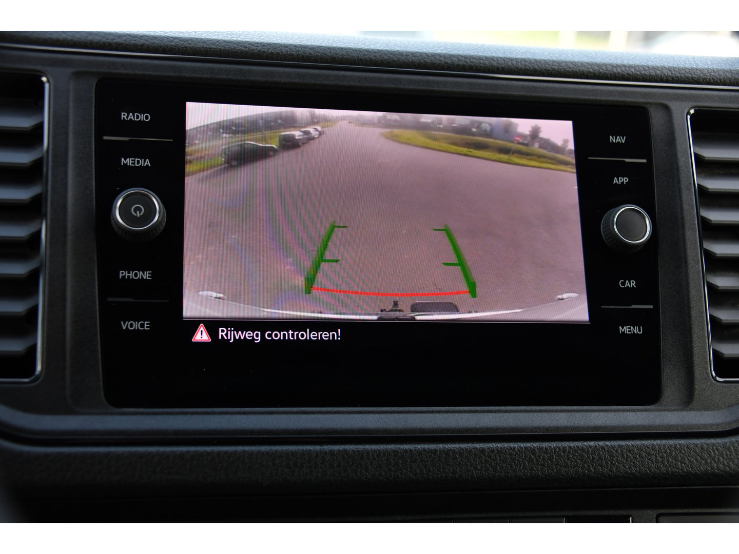 MAN TGE 3.180 35 2.0 L3H3 4x4 PB Edition Camera, Cruise, Carplay, LED, 177pk, Stoelverwarming, Leder, Geveerde stoel, Trekhaak, Automaat, Uniek!