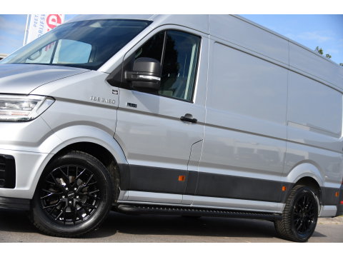 MAN TGE 3.180 35 2.0 L3H3 4x4 PB Edition Camera, Cruise, Carplay, LED, 177pk, Stoelverwarming, Leder, Geveerde stoel, Trekhaak, Automaat, Uniek!