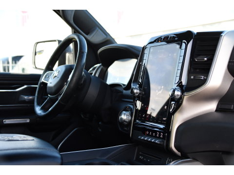Dodge Ram 1500 5.7 V8 4x4 Crew Cab 5'7 Laramie Adaptieve Cruise, 360 Camera, PANO, Carplay, Luchtvering, LED, Leder, 3500kg Trekhaak, Stoelverwarming, Uniek!
