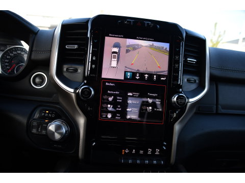 Dodge Ram 1500 5.7 V8 4x4 Crew Cab 5'7 Laramie Adaptieve Cruise, 360 Camera, PANO, Carplay, Luchtvering, LED, Leder, 3500kg Trekhaak, Stoelverwarming, Uniek!