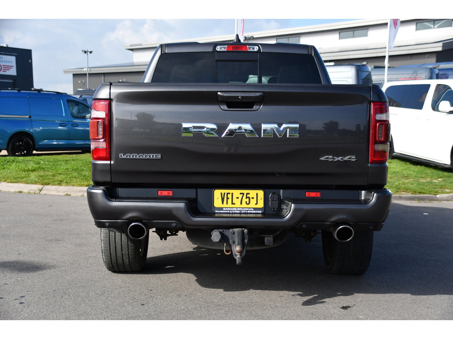 Dodge Ram 1500 5.7 V8 4x4 Crew Cab 5'7 Laramie Adaptieve Cruise, 360 Camera, PANO, Carplay, Luchtvering, LED, Leder, 3500kg Trekhaak, Stoelverwarming, Uniek!