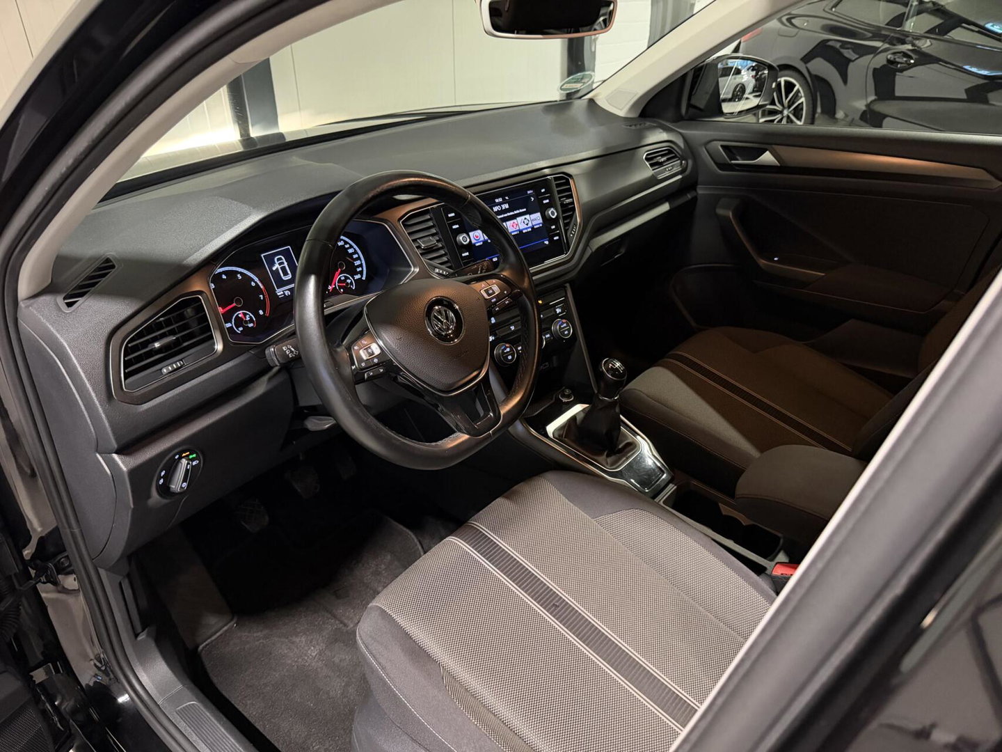 Volkswagen T-Roc 1.0 TSI Style Carplay Cruise Trekhaak NAP