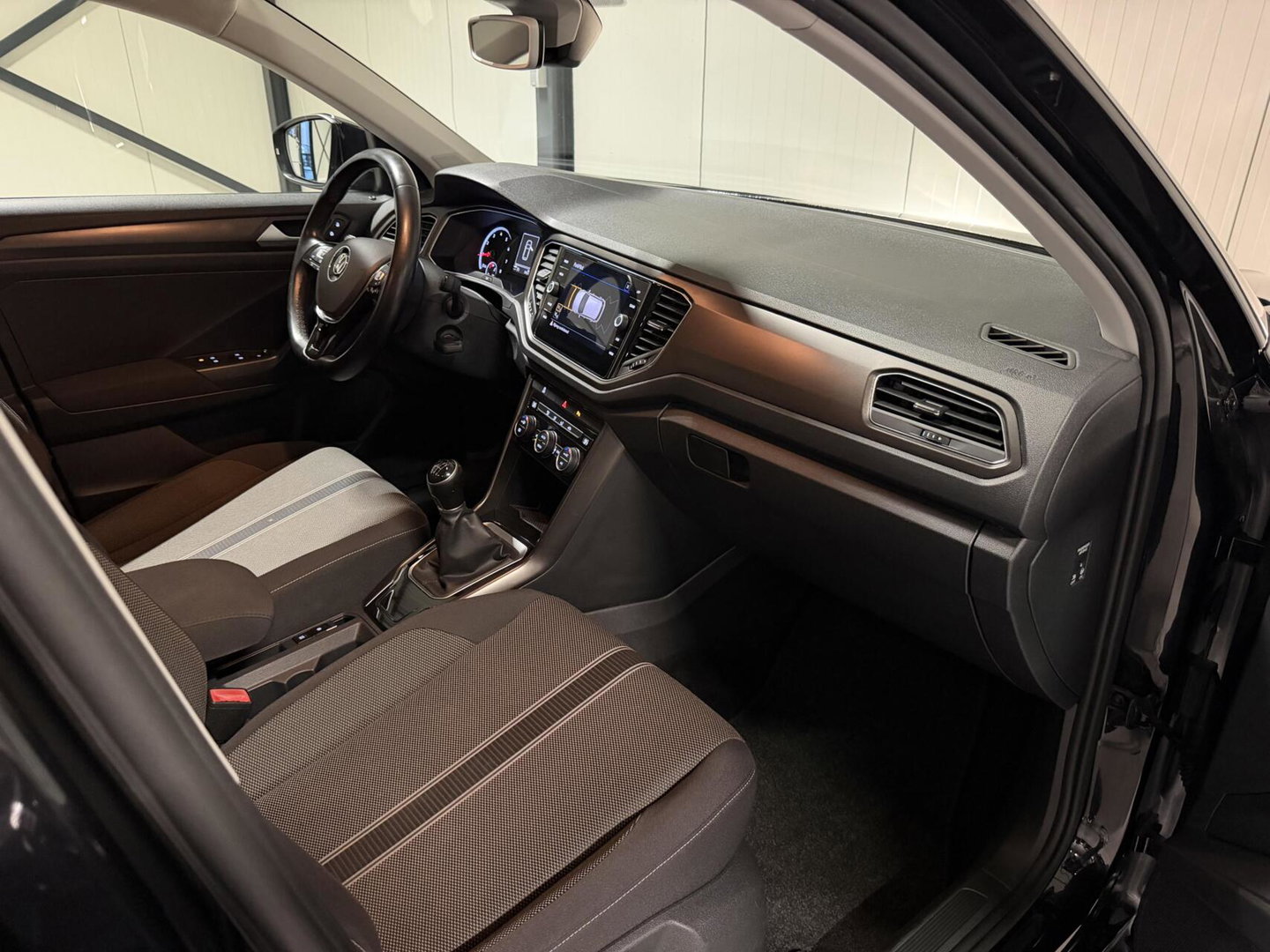 Volkswagen T-Roc 1.0 TSI Style Carplay Cruise Trekhaak NAP
