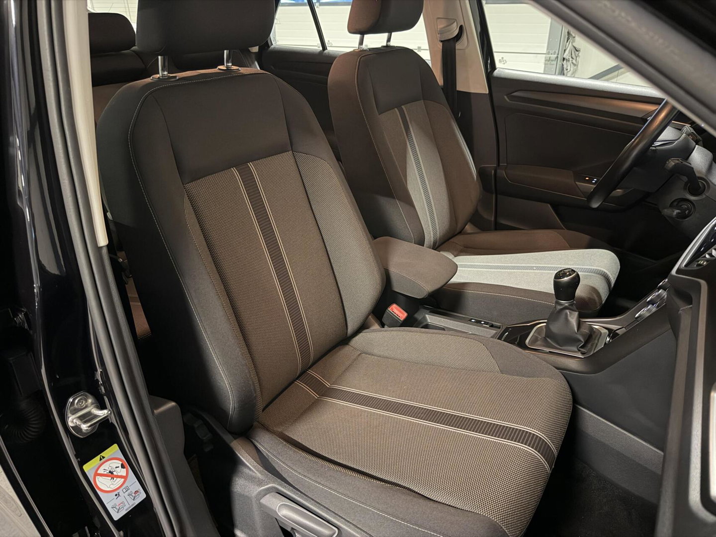 Volkswagen T-Roc 1.0 TSI Style Carplay Cruise Trekhaak NAP