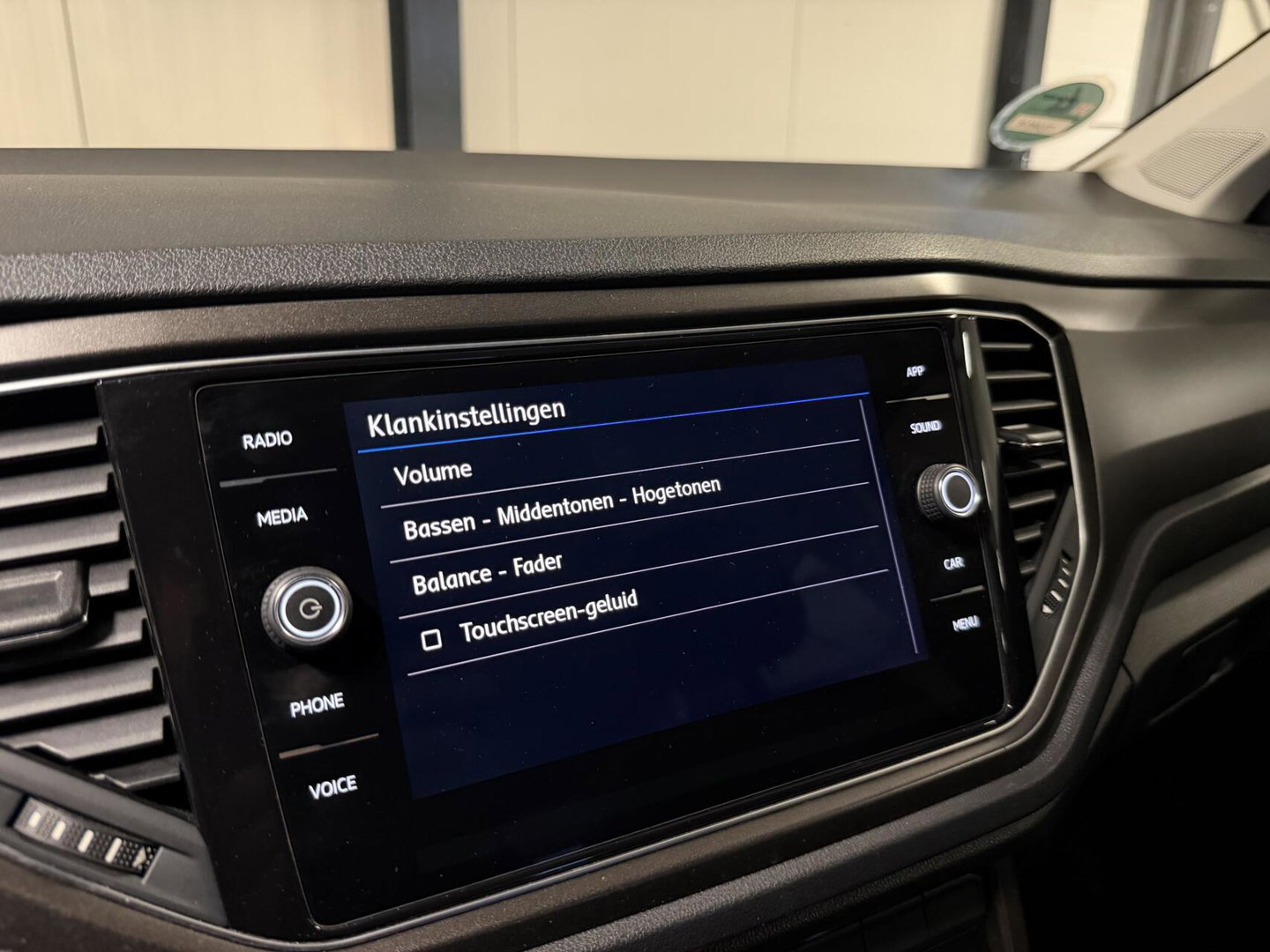 Volkswagen T-Roc 1.0 TSI Style Carplay Cruise Trekhaak NAP