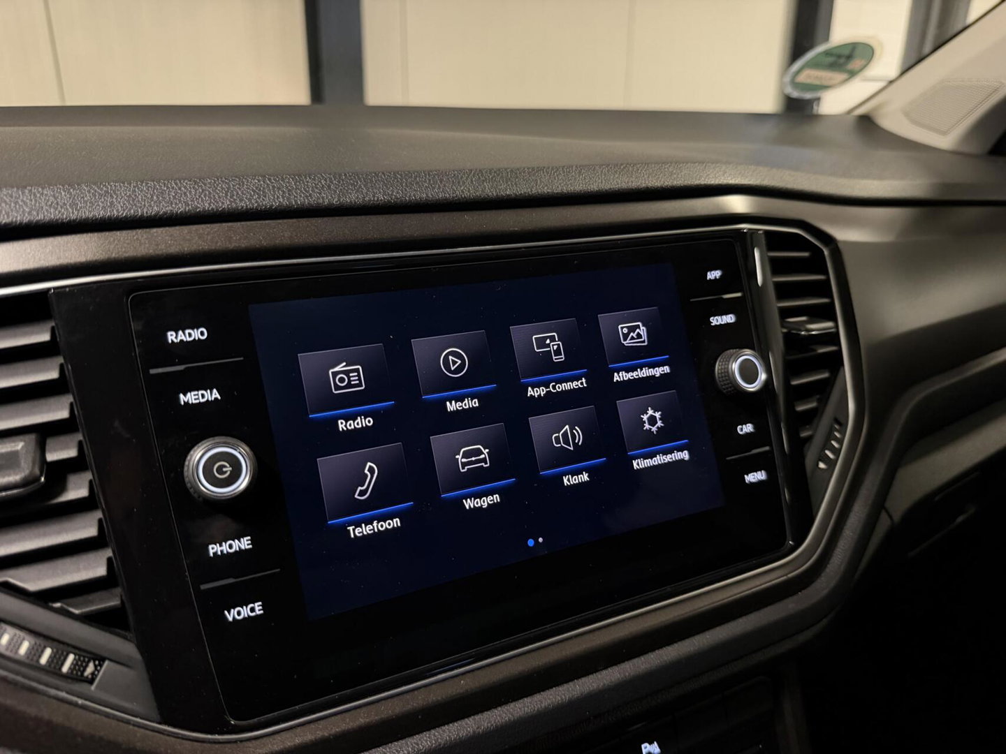 Volkswagen T-Roc 1.0 TSI Style Carplay Cruise Trekhaak NAP