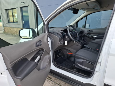 Ford Transit Connect 1.0 Ecoboost L1 Trend BENZINE / CAMERA / 3 ZITS / IMPERIAL / TREKHAAK