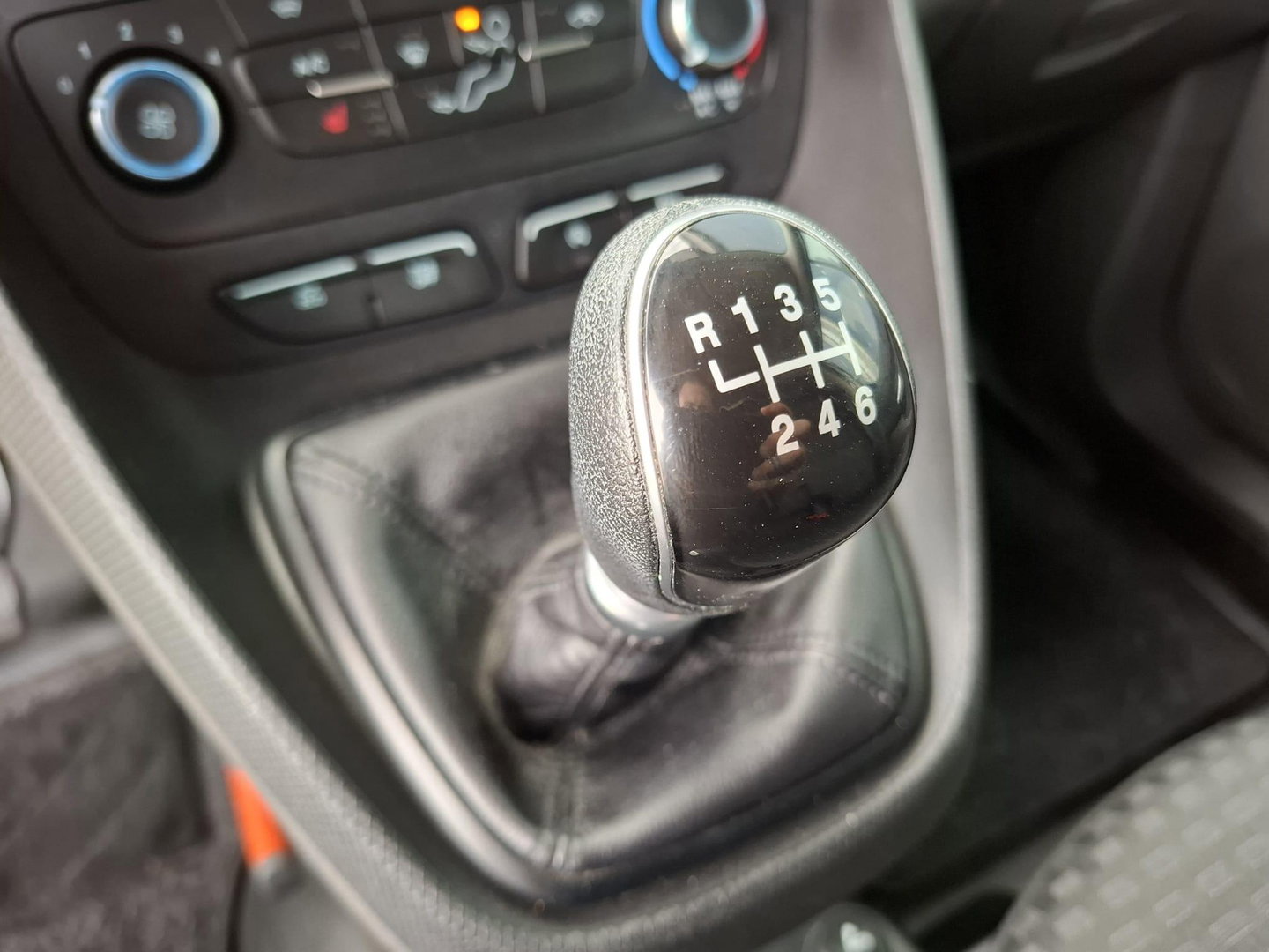 Ford Transit Connect 1.0 Ecoboost L1 Trend BENZINE / CAMERA / 3 ZITS / IMPERIAL / TREKHAAK