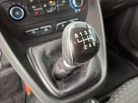Ford Transit Connect 1.0 Ecoboost L1 Trend BENZINE / CAMERA / 3 ZITS / IMPERIAL / TREKHAAK