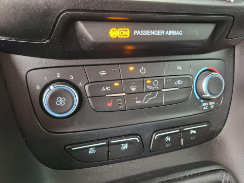 Ford Transit Connect 1.0 Ecoboost L1 Trend BENZINE / CAMERA / 3 ZITS / IMPERIAL / TREKHAAK
