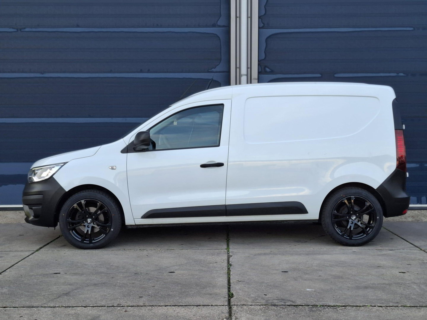 Renault Express 1.5 dCi 75 Comfort AIRCO / CRUISE CONTROLE / EURO 6 / TREKHAAK