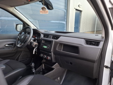 Renault Express 1.5 dCi 75 Comfort AIRCO / CRUISE CONTROLE / EURO 6 / TREKHAAK