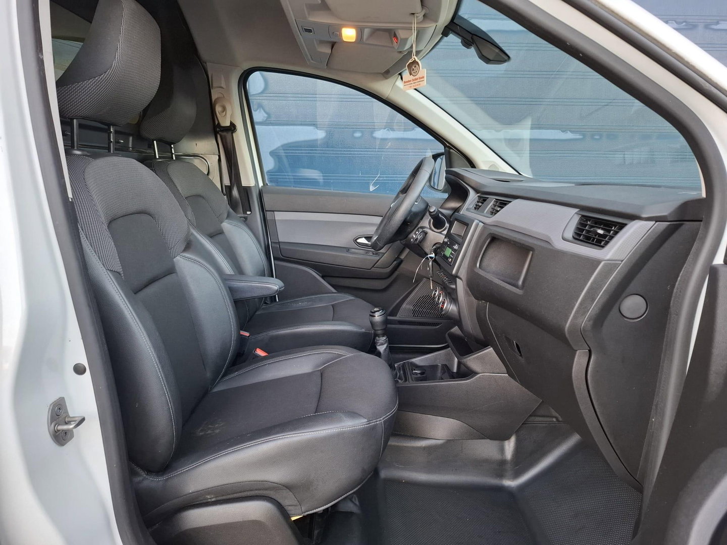 Renault Express 1.5 dCi 75 Comfort AIRCO / CRUISE CONTROLE / EURO 6 / TREKHAAK