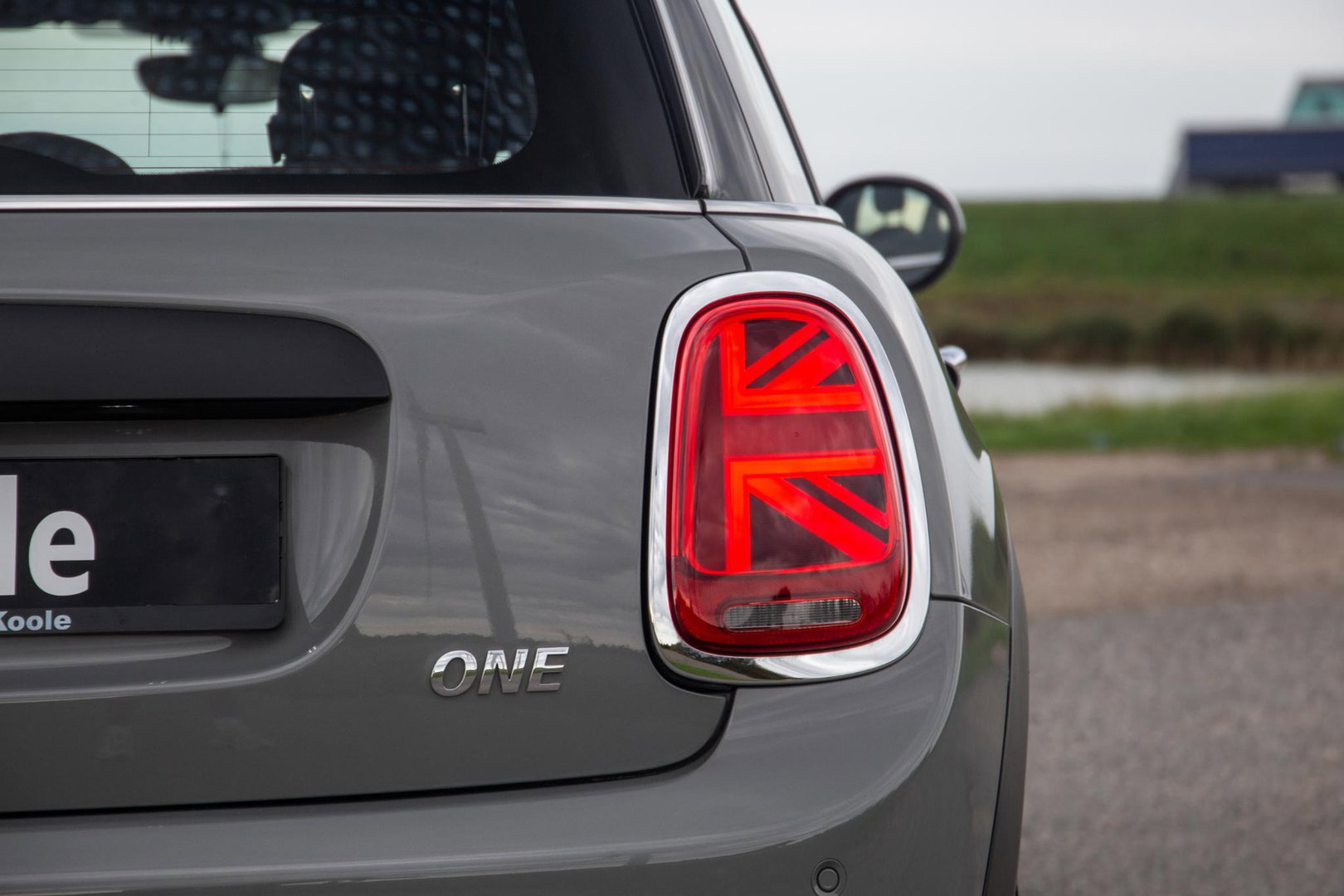 MINI 5-Deurs 1.5 One Chili AIRCO / 5 DEURS / GREY / PERFECT ONDERHOUDEN / BENZINE