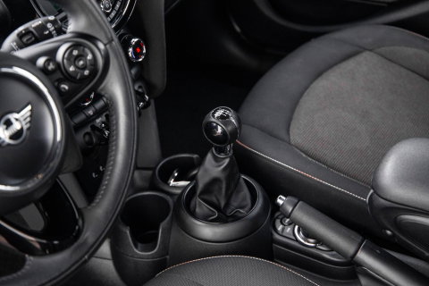 MINI 5-Deurs 1.5 One Chili AIRCO / 5 DEURS / GREY / PERFECT ONDERHOUDEN / BENZINE